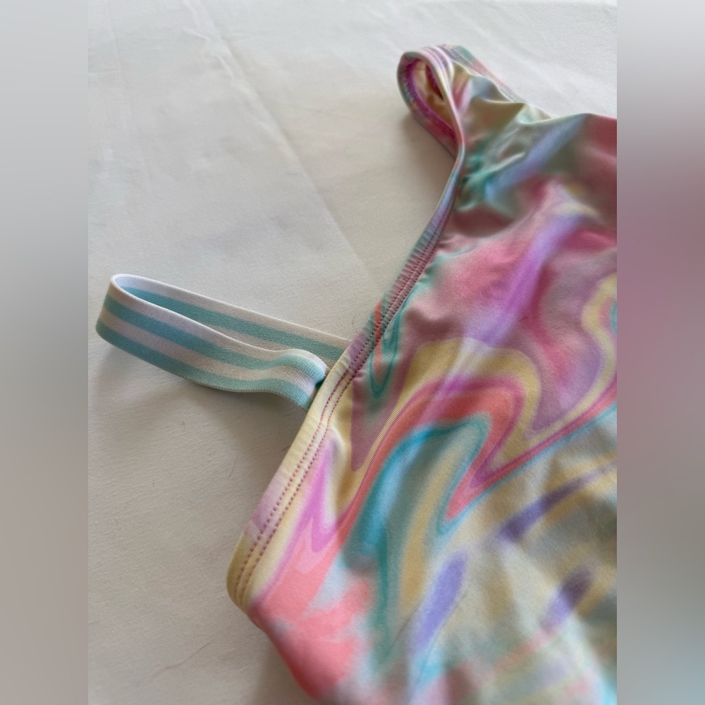 4/$20 LANDS END One-Shoulder Swirl Print Girls' Swimsuit in Pastel Rainbow - 7S - Picture 3 of 4